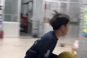 都来说说，弟弟这什么水平？